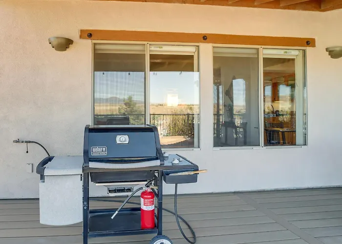 Golfer's Haven! Mtn-view Gem W/ Pool Access Holiday home Dewey